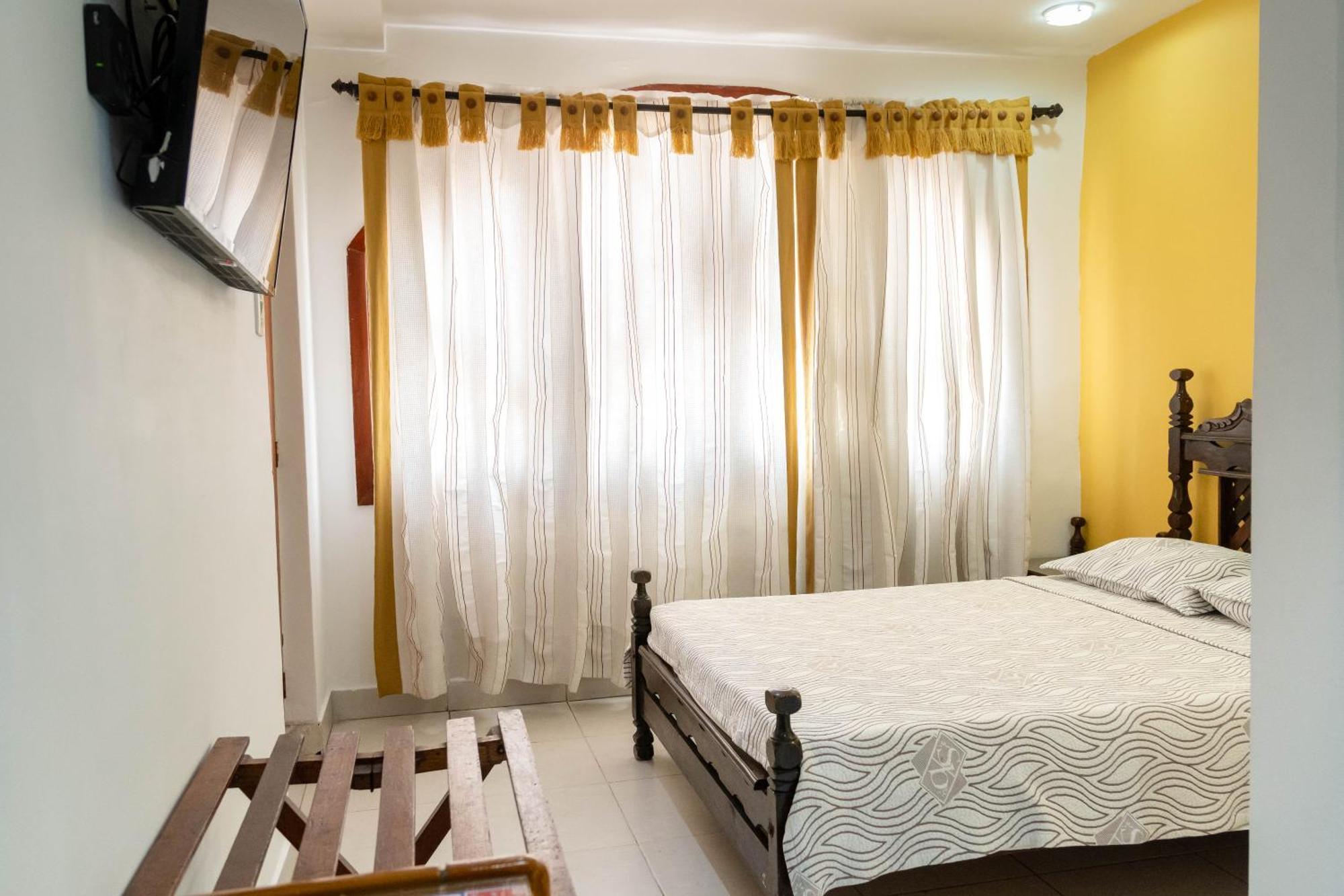 Hotel Veleros Cartagena エクステリア 写真