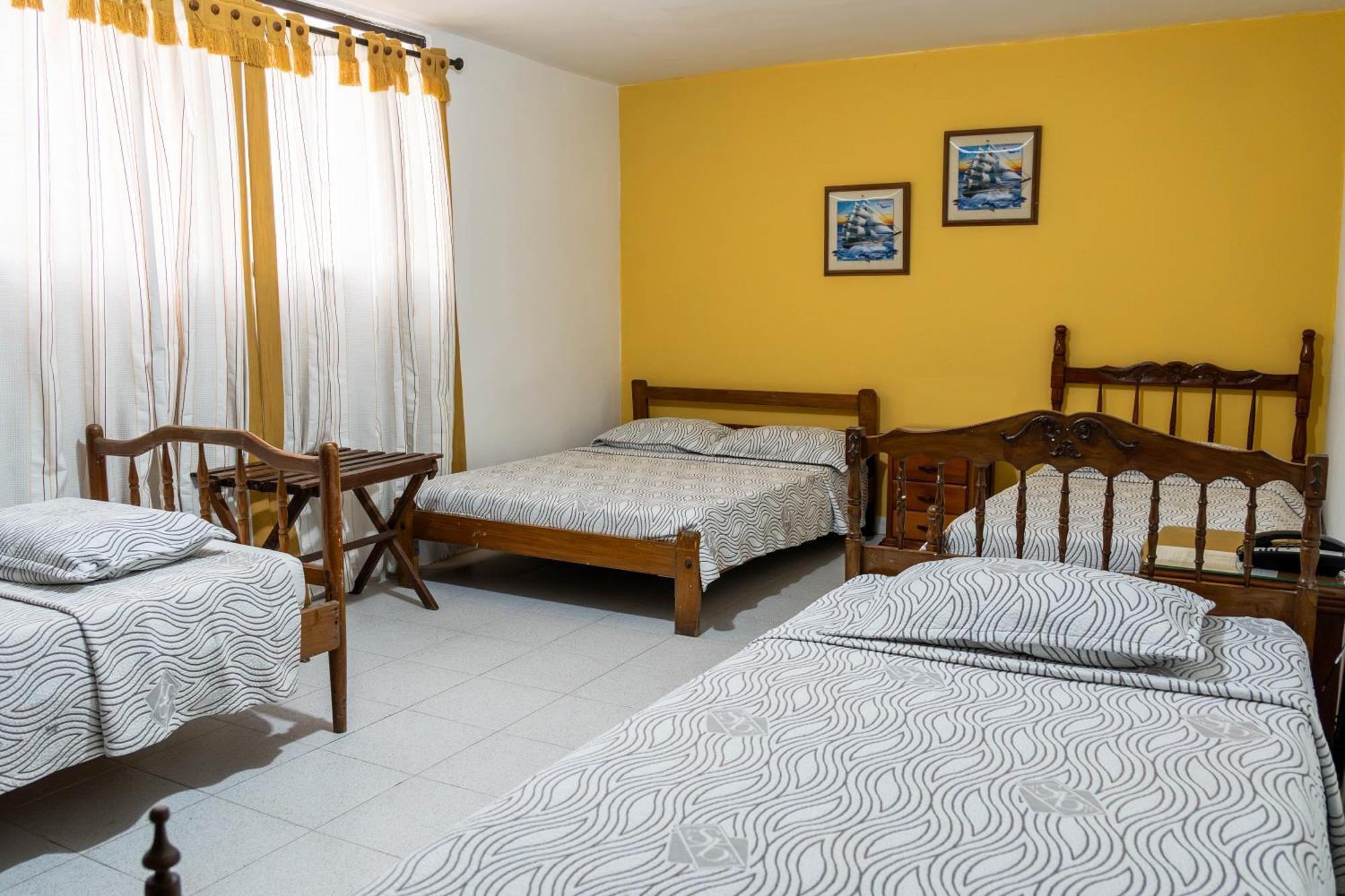 Hotel Veleros Cartagena エクステリア 写真
